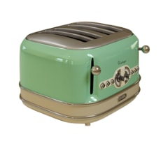 4-Slice Vintage Toaster 3d